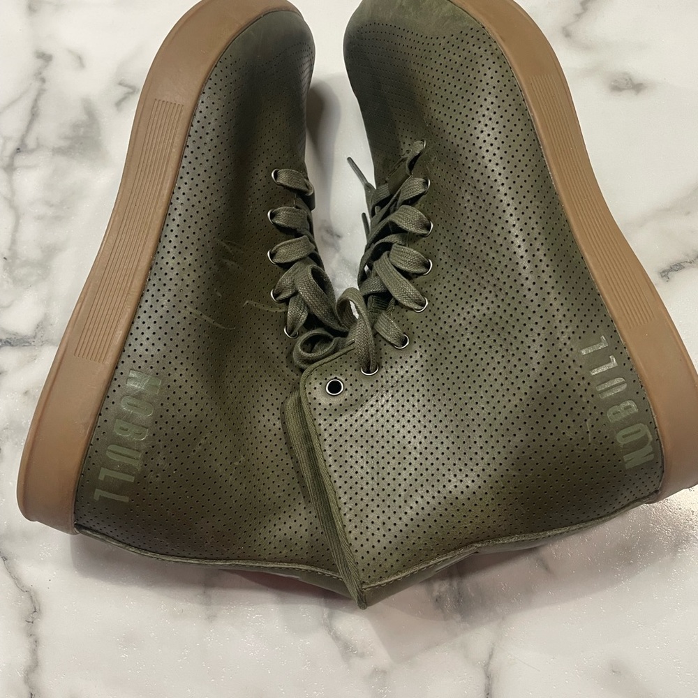 New HIGH-TOP ARMY LEATHER TRAINER (MEN'S) size 9